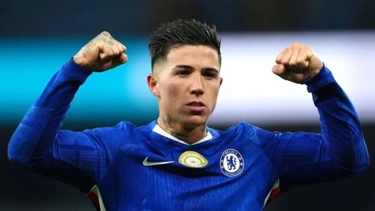 Enzo Fernandez Incar Pintu Keluar Stamford Bridge, Chelsea Pasang Banderol Rp 2,8 Triliun (1) (1)